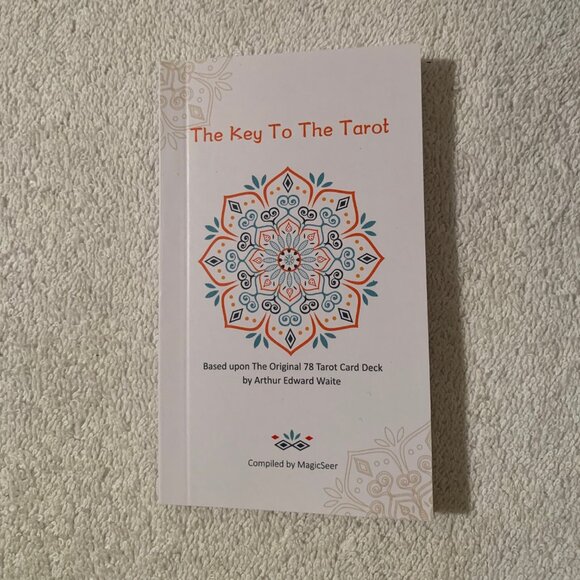 CLASSIC DESIGN RYDER WAITE TAROT CARDS WITH GUIDE BOOK - Picture 3 of 4